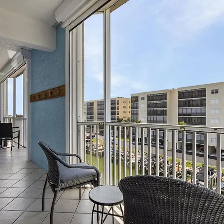 Casa Marina 432 Newly Remodeled, Water View Condo